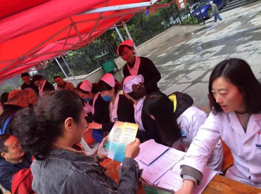 武汉环亚白癜风医院
温馨义诊,现场爱心解答